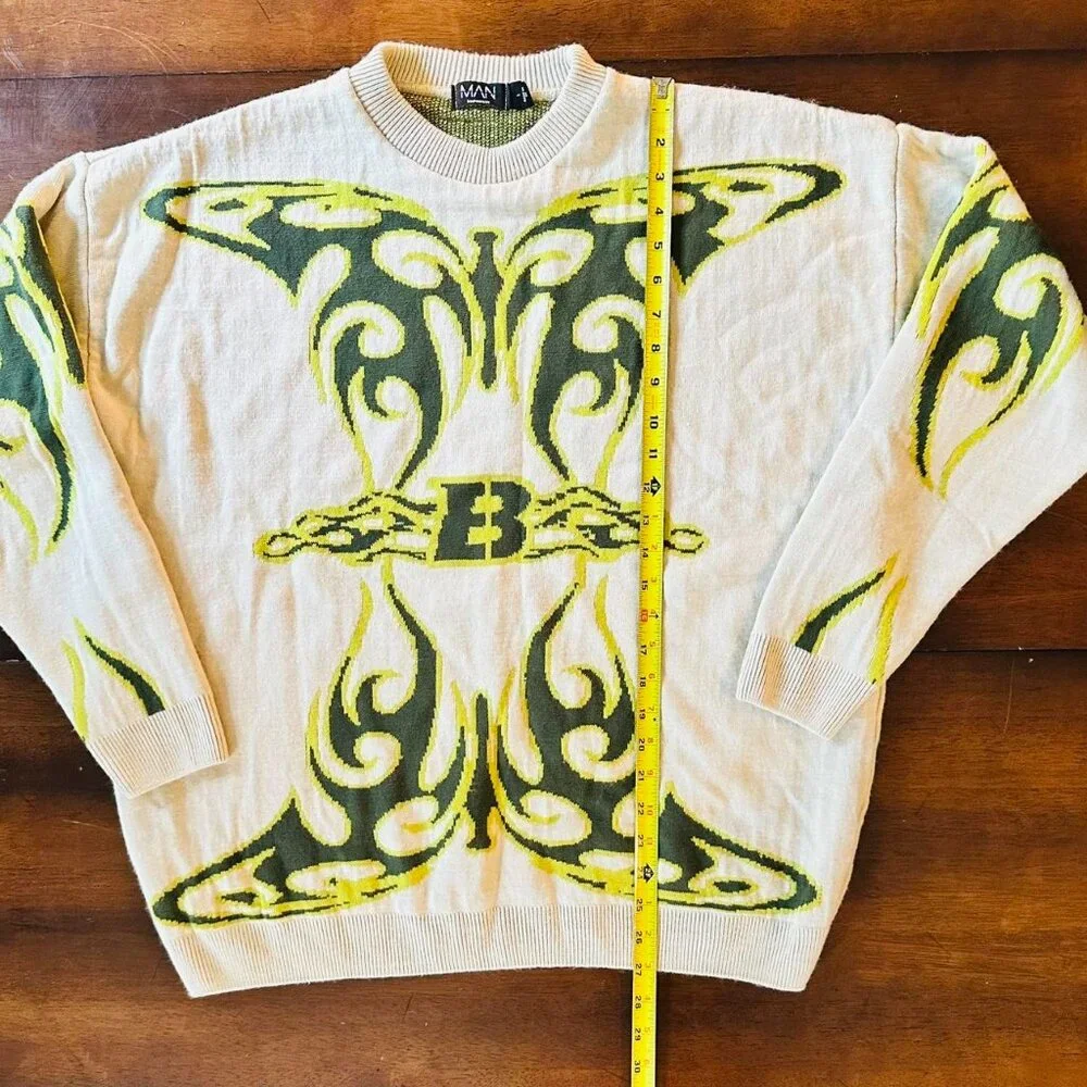 Rare Butterfly Sweater 💚🖤🤍 - Picture 6 of 8